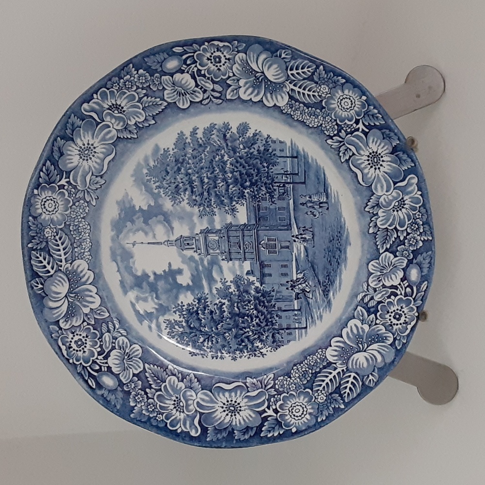 Liberty Blue Ironstone Transferware Dinner Plate Historic Colonial Scenes